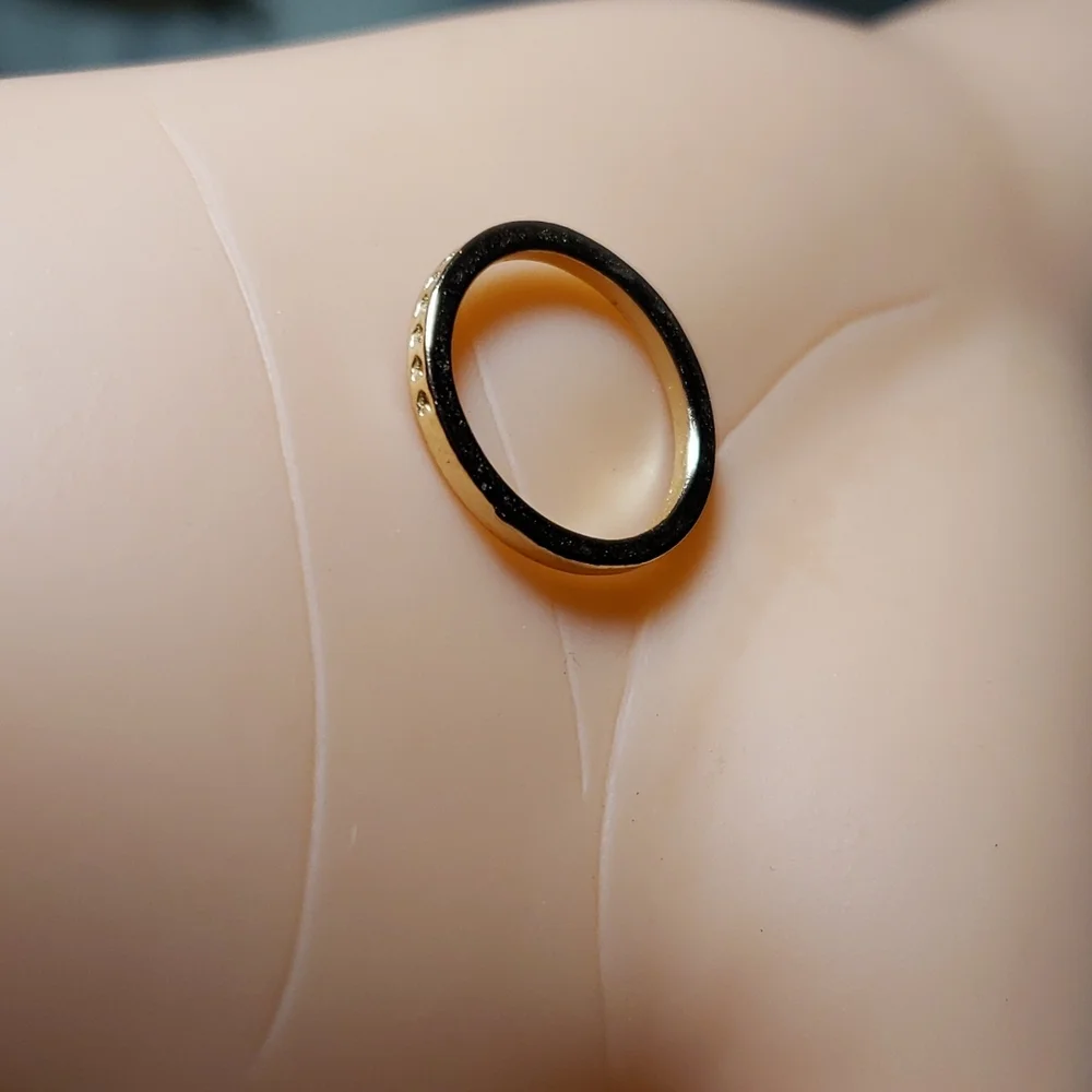 BRAND NEW RING SIZE 5 - Picture 2 of 3